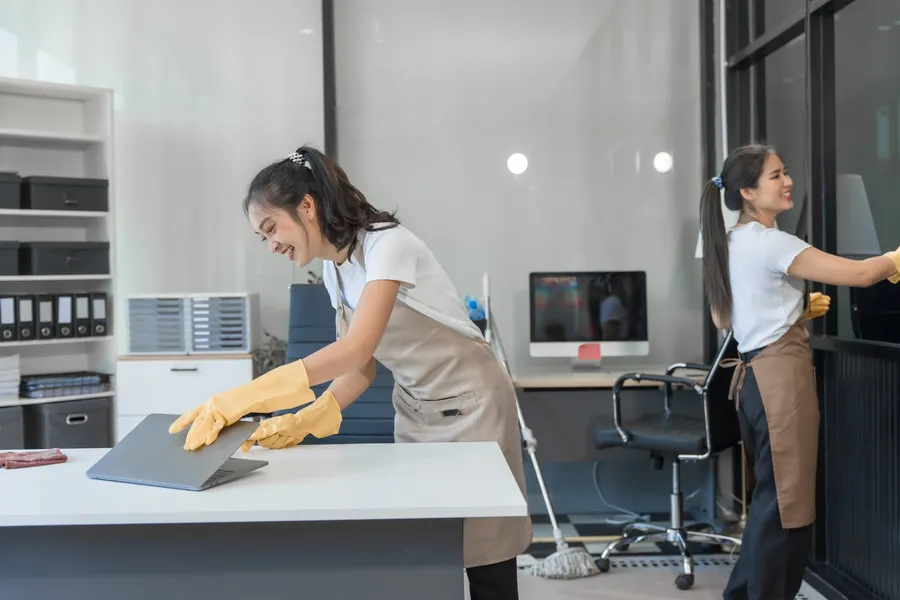 Key Signs Your Office Needs A Professional Cleaning Lubbock, TX